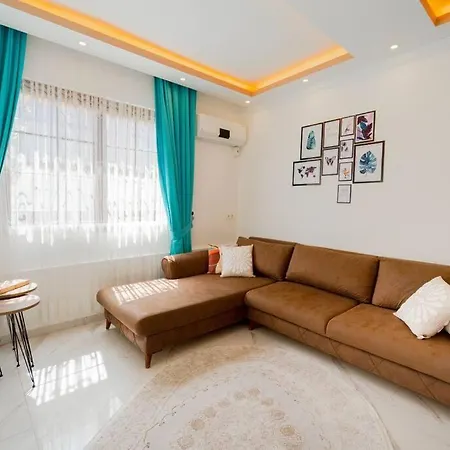 Flower Aras / Kalkan 卡斯